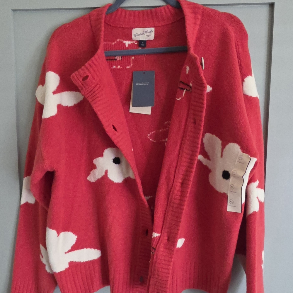 Universal Thread Red Chunky Cardigan Sweater with White Floral Pattern - Picture 2 of 5
